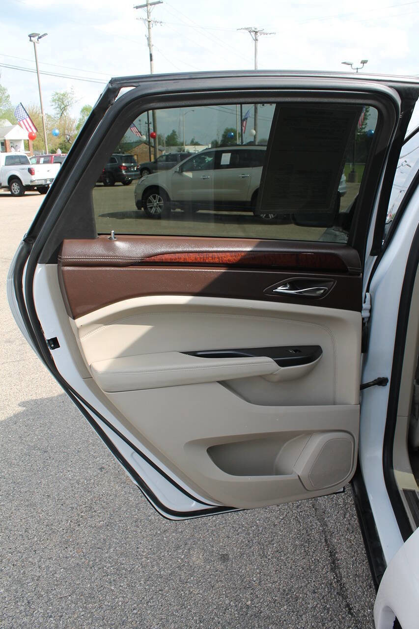 Used 2016 Cadillac SRX Luxury AWD/4WD image 16