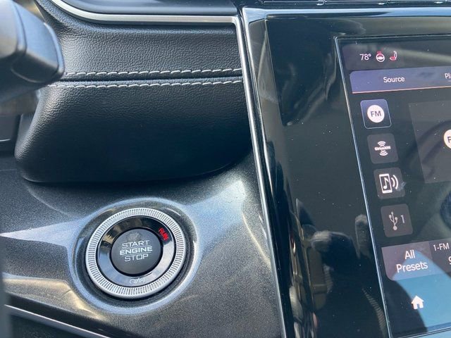 Used 2022 Jeep Grand Cherokee Laredo w/ Luxury Tech Group I image 9