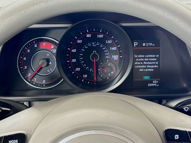 Used 2023 Hyundai Elantra SEL w/ Preferred Accessory Package image 13