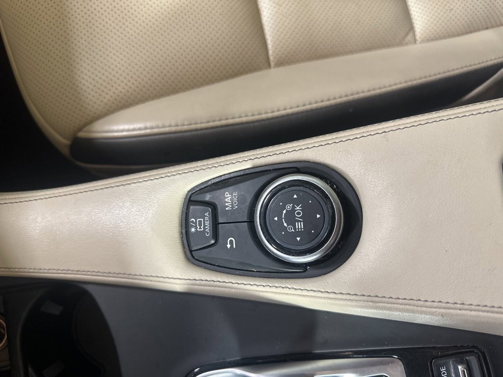 Used 2020 INFINITI QX50 Essential image 28