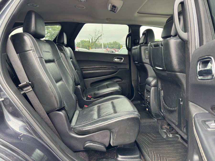 Used 2016 Dodge Durango Citadel w/ Technology Group AWD/4WD image 19