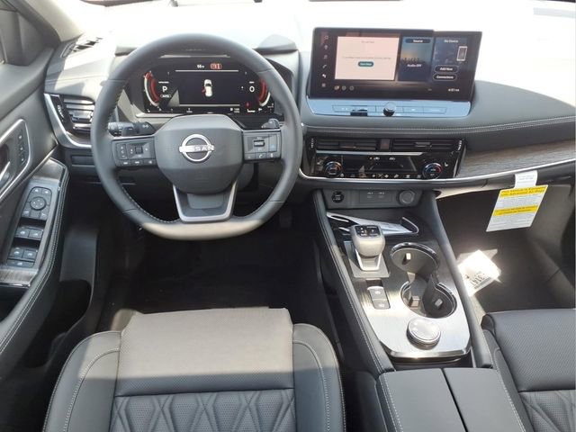 New 2026 Nissan Rogue Platinum AWD/4WD image 9