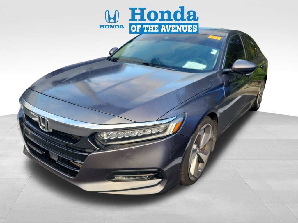 Used 2018 Honda Accord Touring image 3
