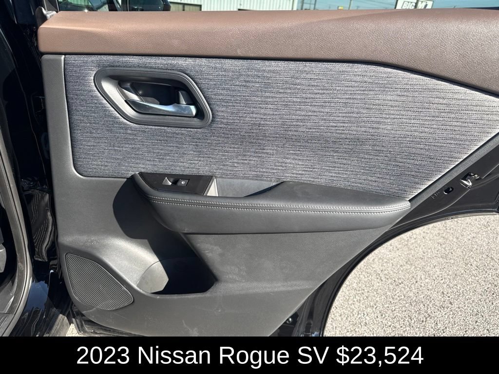 Used 2023 Nissan Rogue SV AWD/4WD image 20