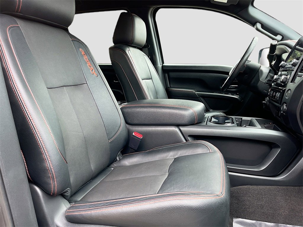 Used 2021 Nissan Titan PRO-4X w/ Pro-4x Convenience Package image 24