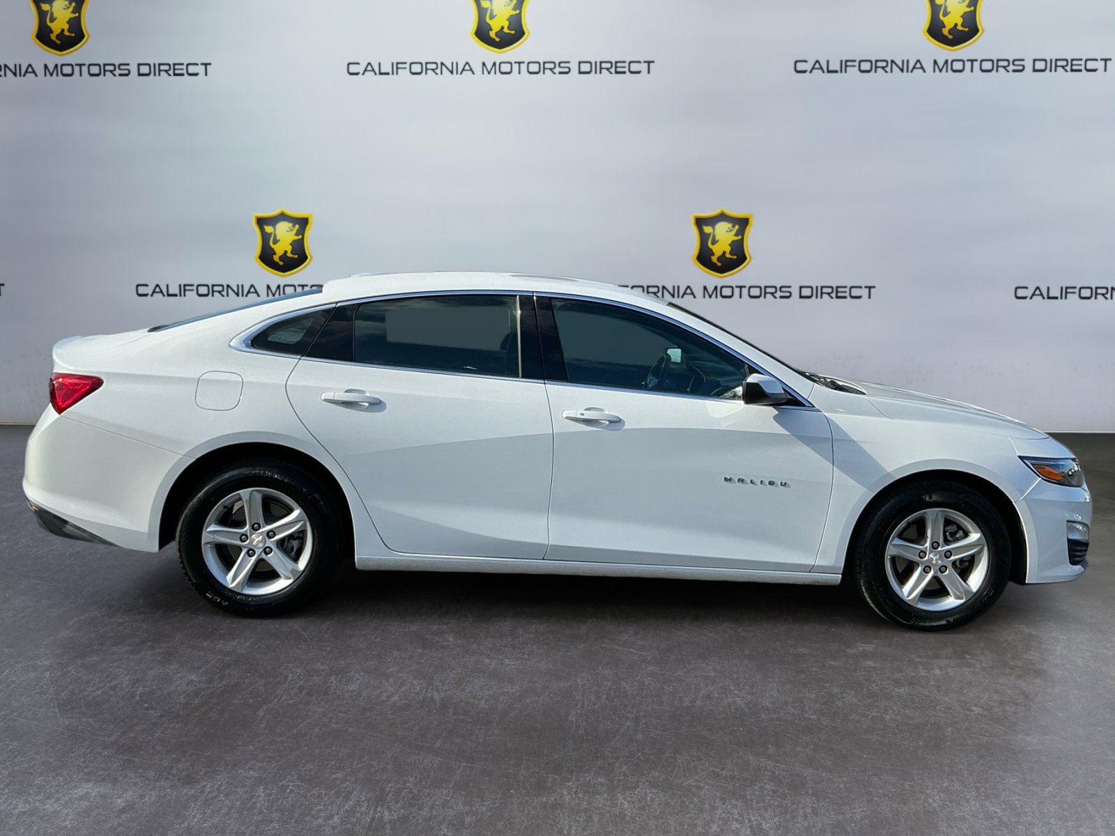 Used 2023 Chevrolet Malibu LT FWD image 4