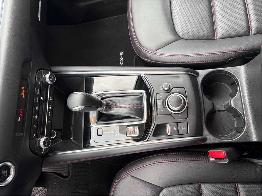 Used 2025 MAZDA CX-5 Carbon Edition image 17