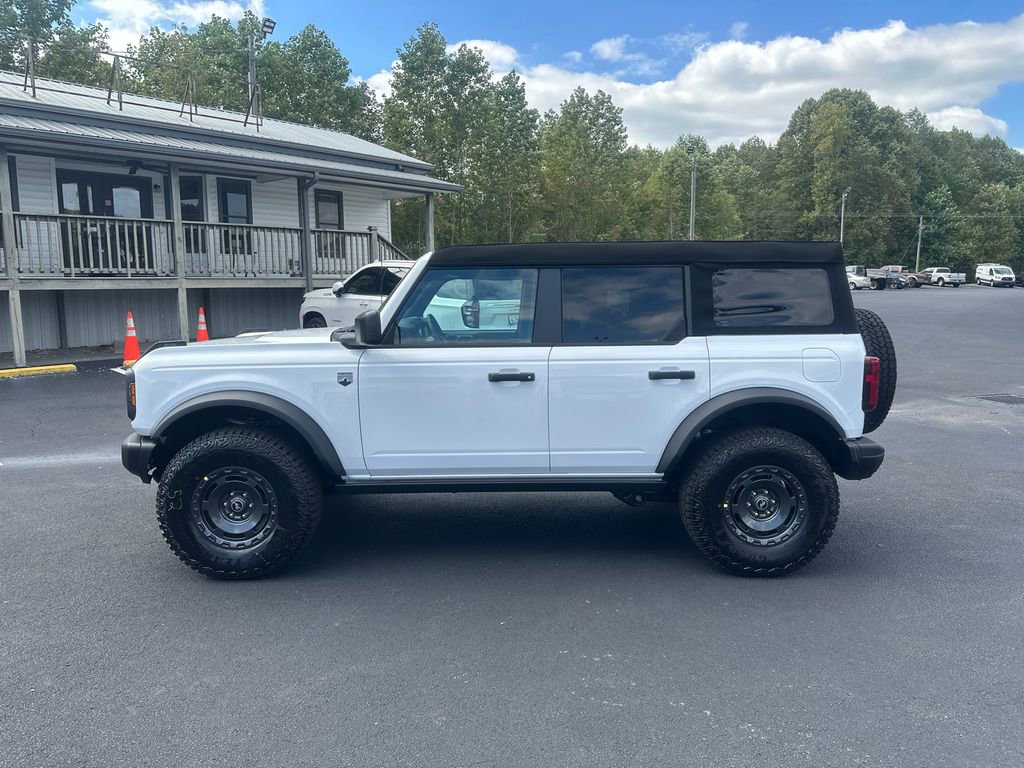 New 2025 Ford Bronco Big Bend w/ Black Diamond Package image 8