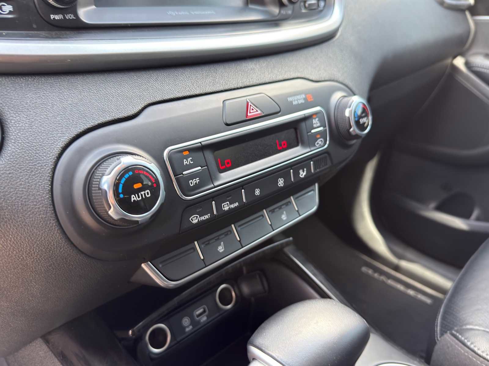 Used 2019 Kia Sorento EX FWD image 16
