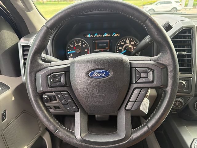 Used 2018 Ford F150 XLT w/ Equipment Group 302A Luxury AWD/4WD image 15