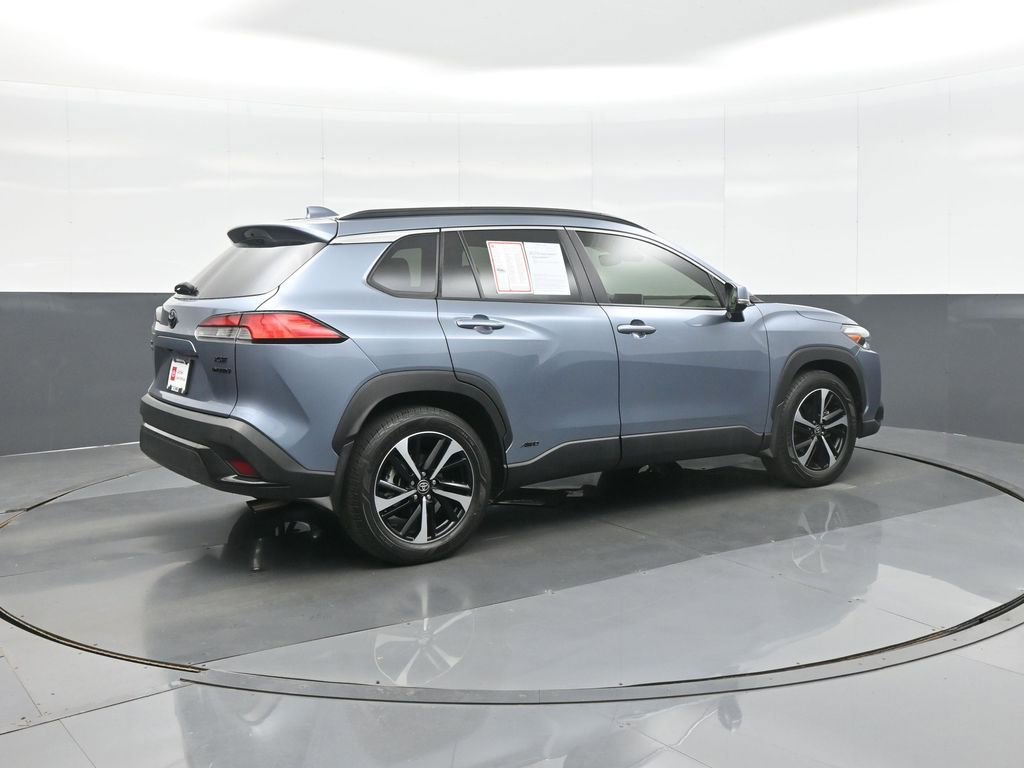 Used 2024 Toyota Corolla Cross XSE w/ Convenience Package image 9