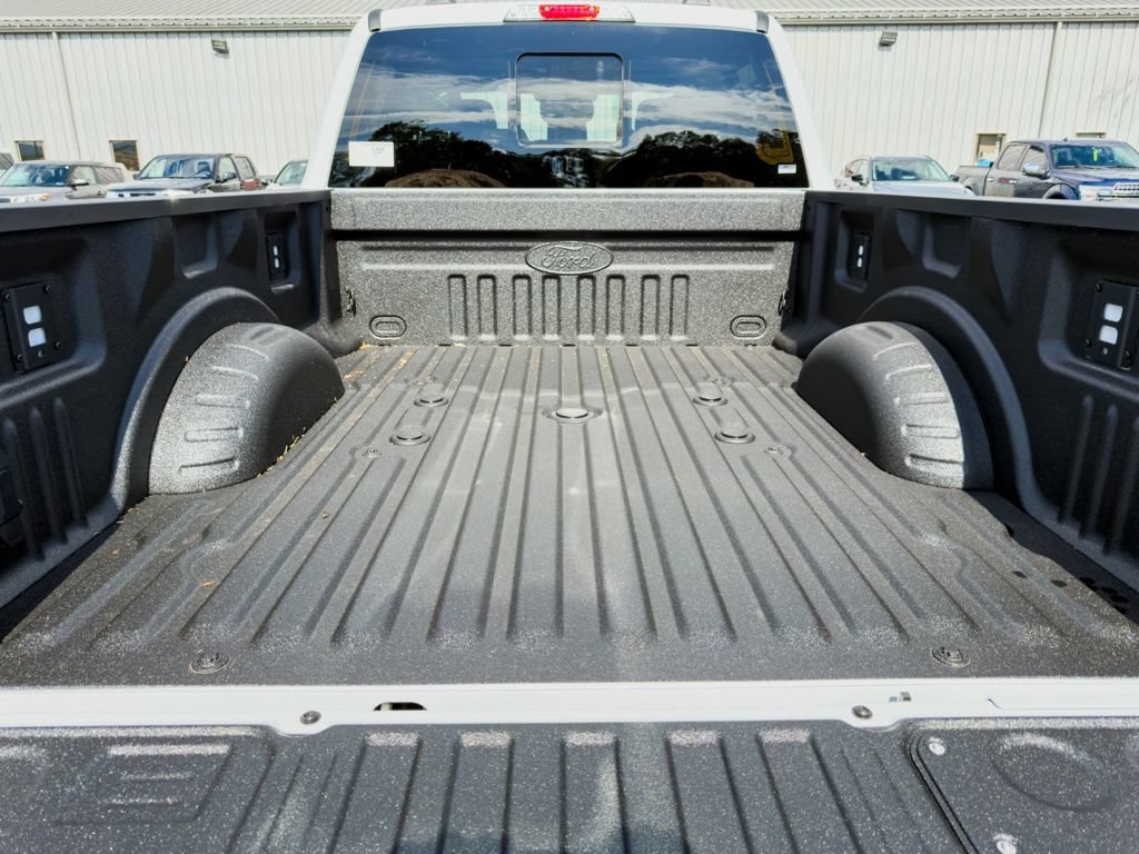 New 2026 Ford F250 XLT AWD/4WD image 5