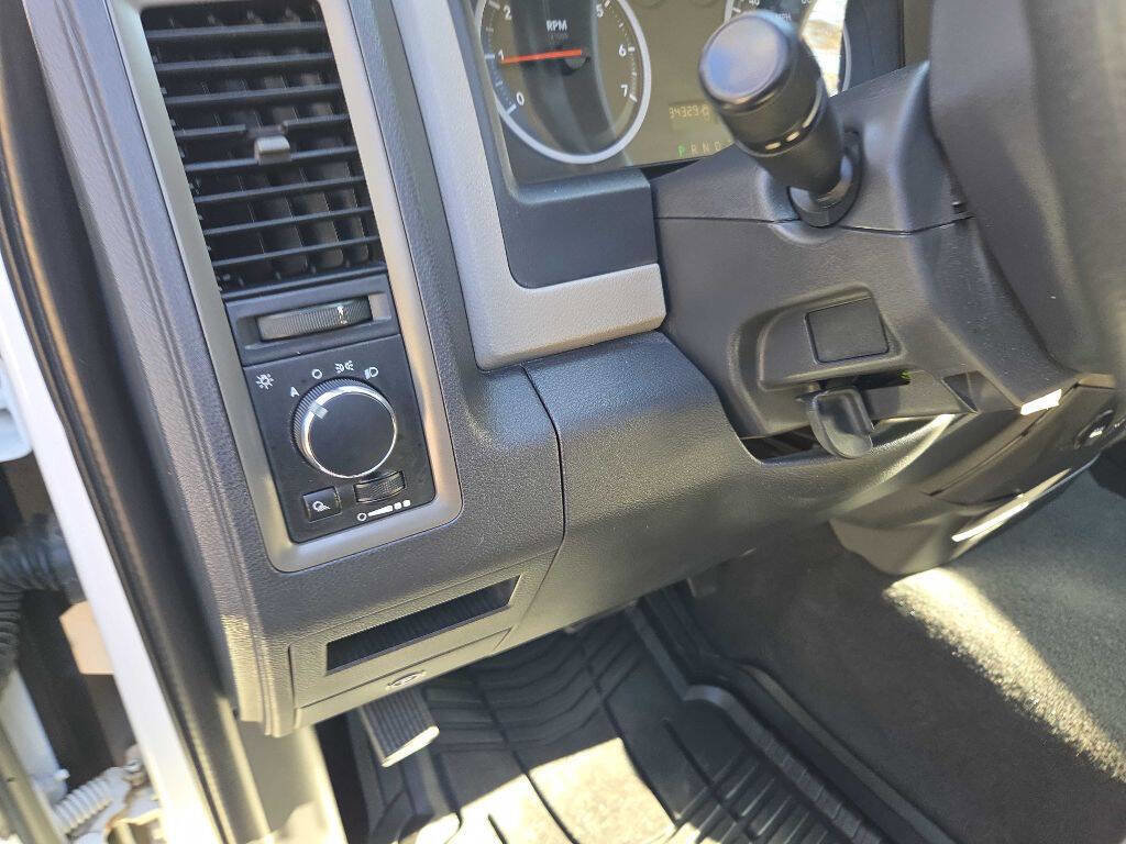 Used 2009 Dodge Ram 1500 Truck ST w/ ST Popular Equipment Group image 22