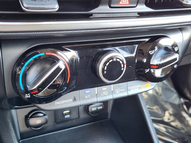 Used 2022 Hyundai Kona SEL image 16