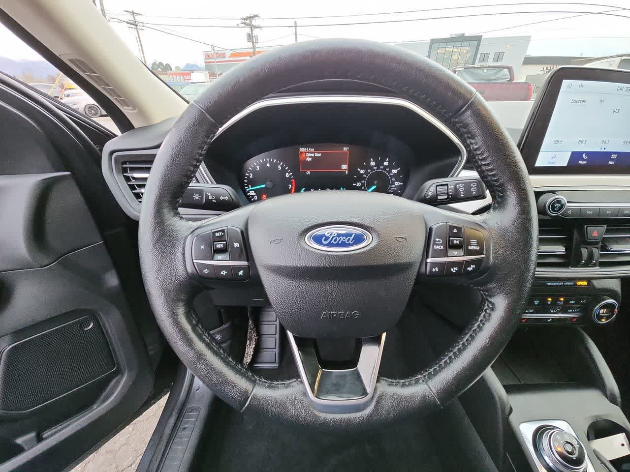 Used 2020 Ford Escape SEL AWD/4WD image 14