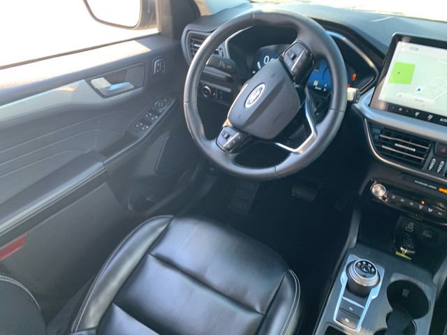 Used 2024 Ford Escape Platinum image 19