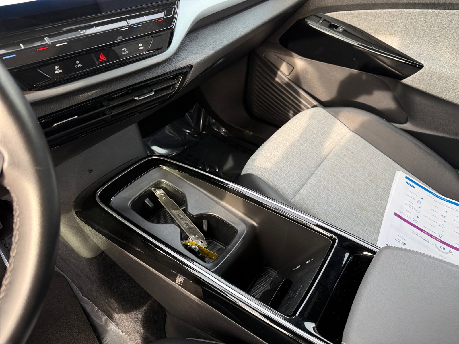 Certified 2023 Volkswagen ID.4 2WD image 13