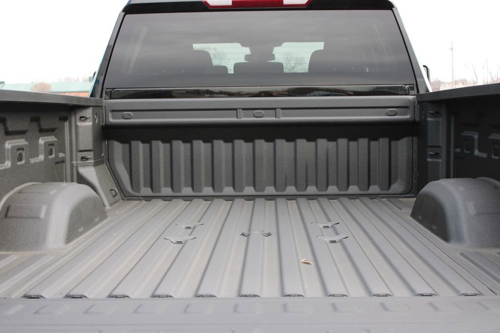 New 2025 Chevrolet Silverado 2500 Custom w/ Custom Convenience Package image 22