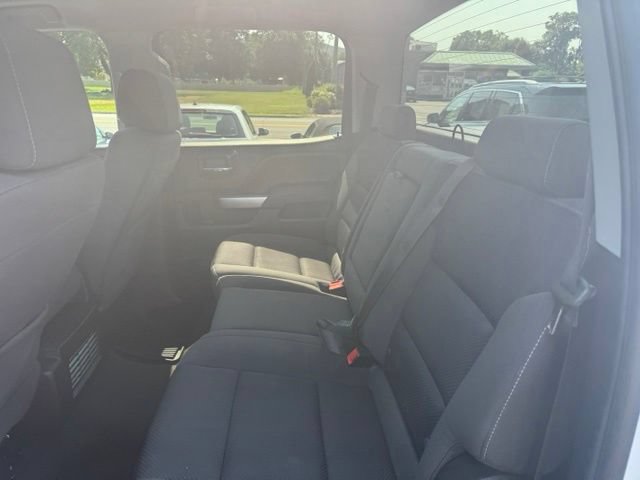 Used 2018 Chevrolet Silverado 1500 LT w/ LT Eassist Package AWD/4WD image 22