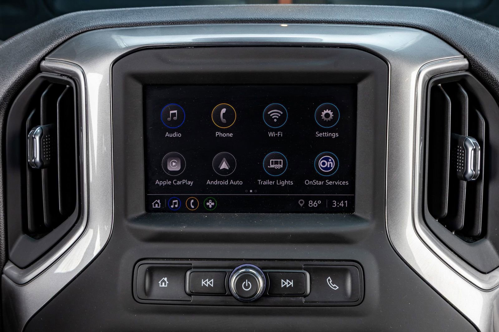 Used 2025 Chevrolet Silverado 2500 Custom w/ Custom Value Package image 24