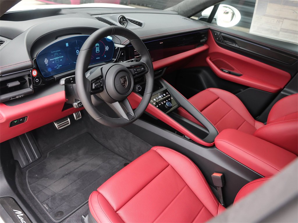 New 2025 Porsche Macan Turbo Electric image 4