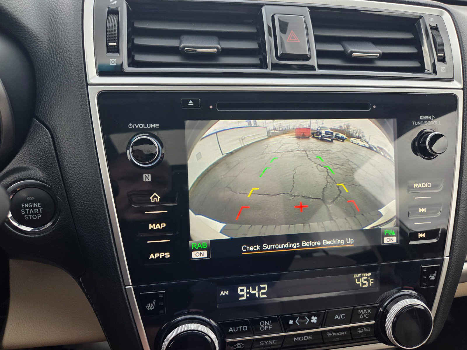 Used 2019 Subaru Outback 2.5i Limited image 16