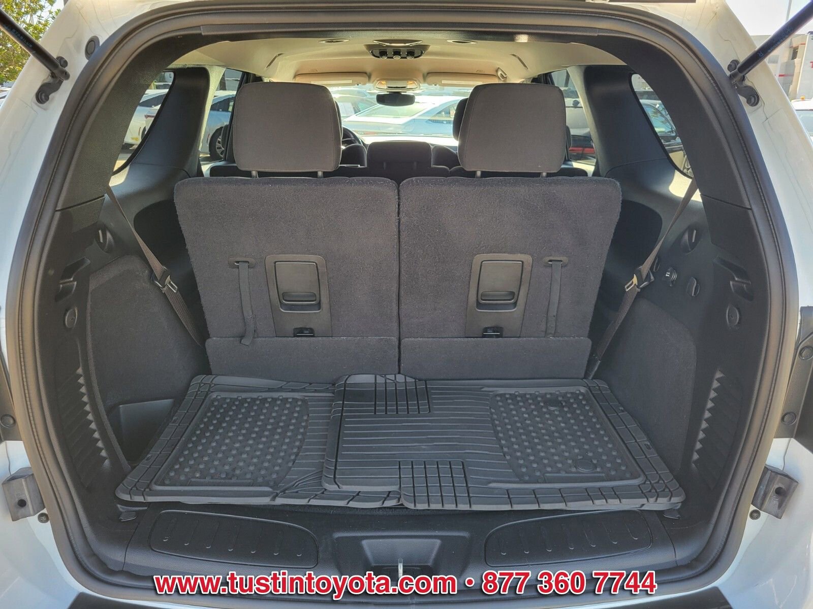 Used 2020 Dodge Durango SXT w/ 3rd Row Seating Group image 14