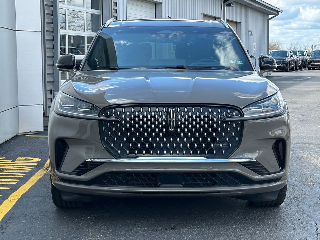 New 2025 Lincoln Aviator Black Label AWD/4WD image 30