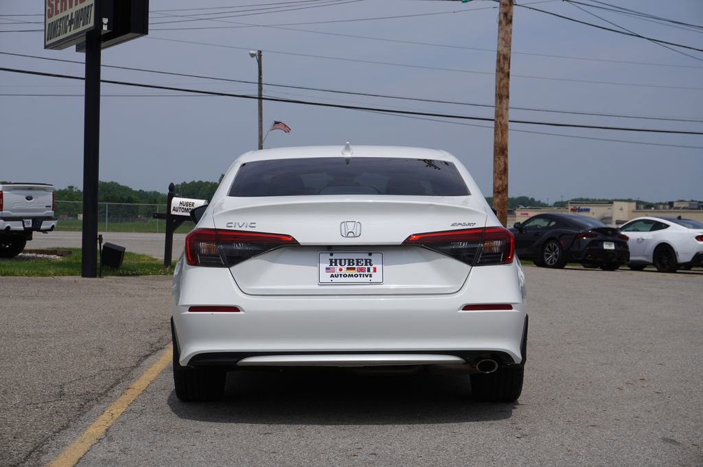 Used 2024 Honda Civic Sport image 6