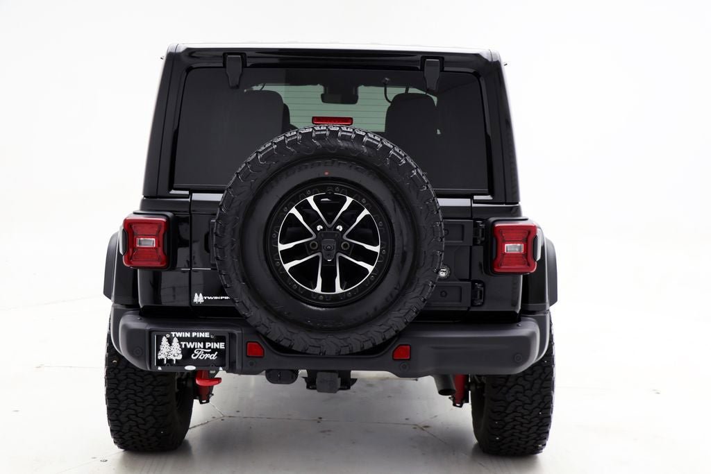 Used 2024 Jeep Wrangler Unlimited Rubicon AWD/4WD image 9