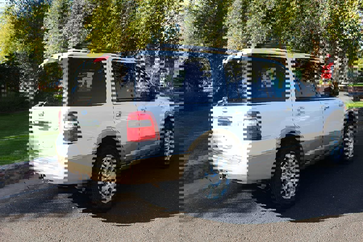 Used 2012 Ford Expedition King Ranch image 6