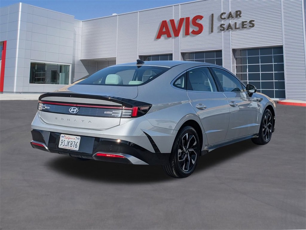 Used 2025 Hyundai Sonata SEL image 6
