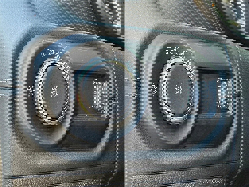 Used 2024 Jeep Wrangler Unlimited Rubicon image 20