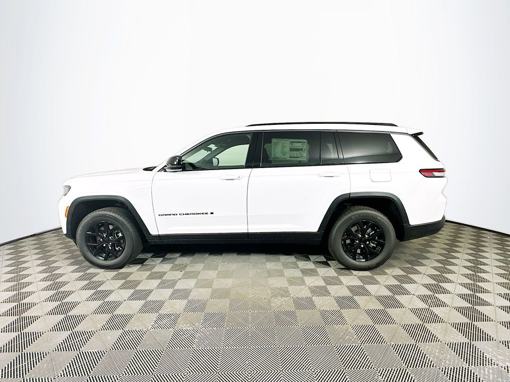 New 2026 Jeep Grand Cherokee L 4WD image 5