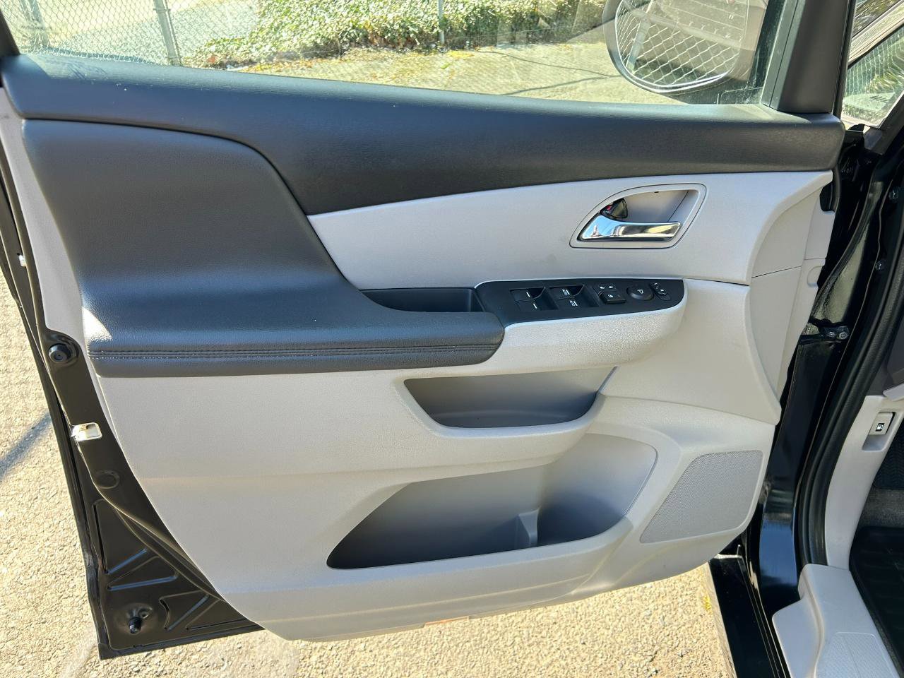 Used 2014 Honda Odyssey EX-L image 9