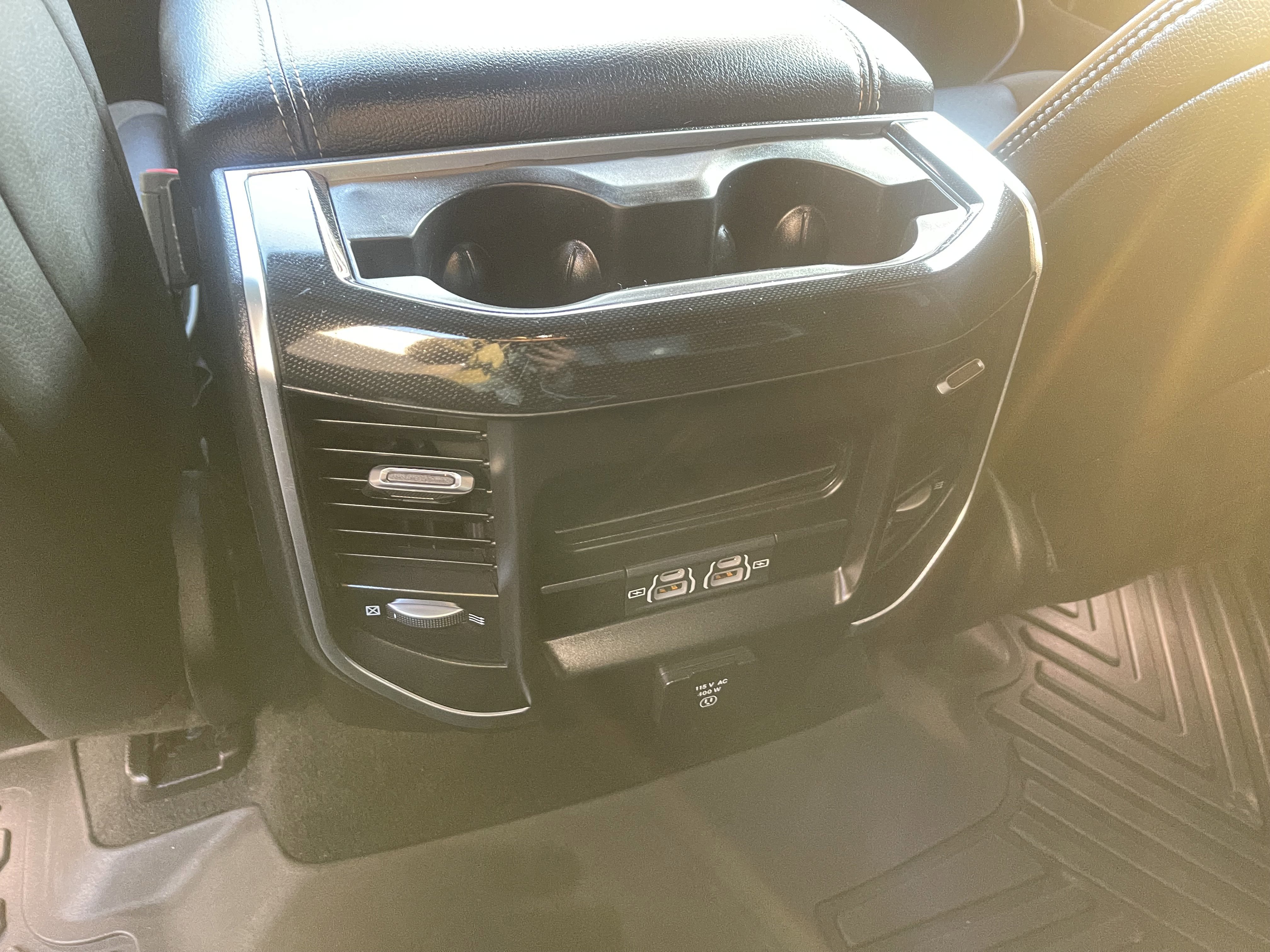 Used 2021 RAM 1500 Laramie w/ Sport Appearance Package image 15