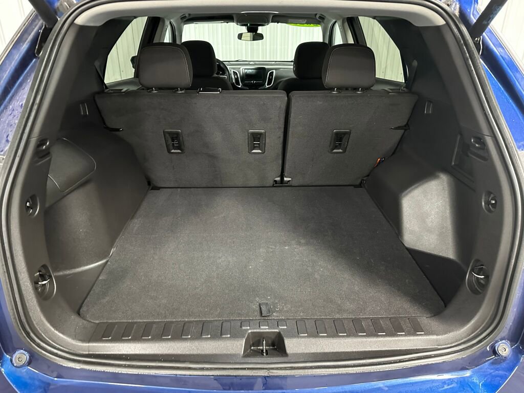 Used 2023 Chevrolet Equinox LT image 12