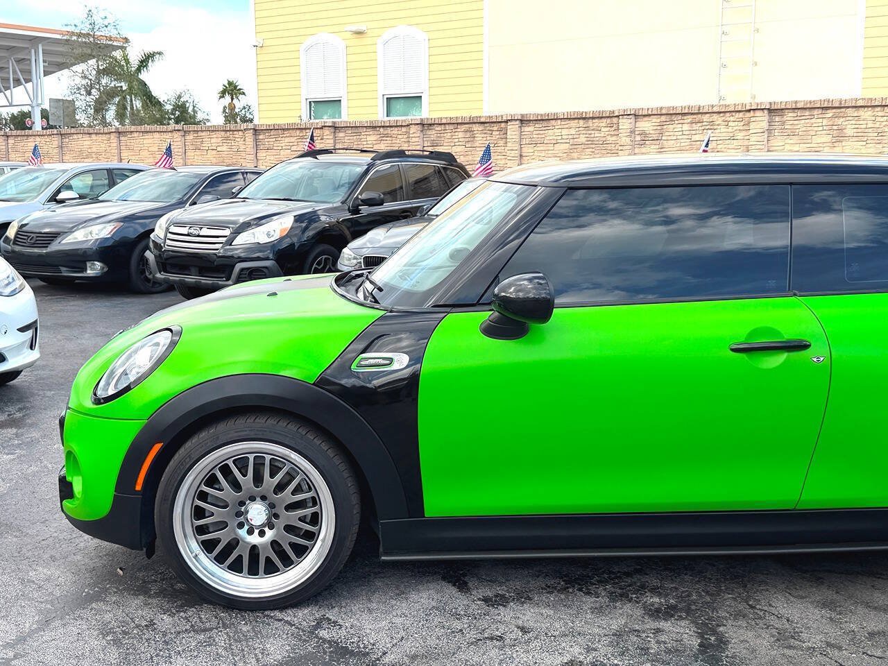 Used 2019 MINI Cooper S FWD image 8