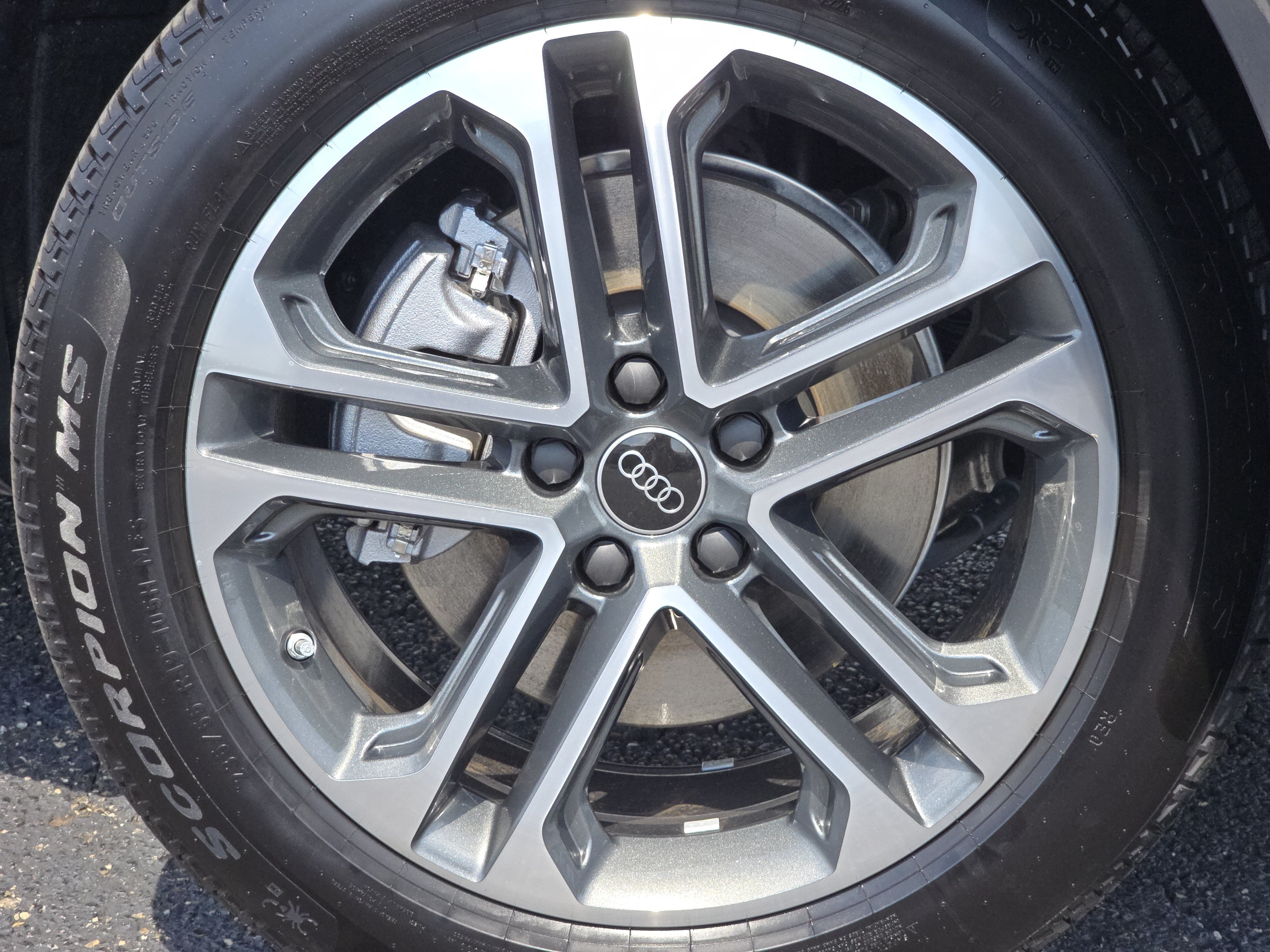 New 2026 Audi Q5 Premium AWD/4WD image 16