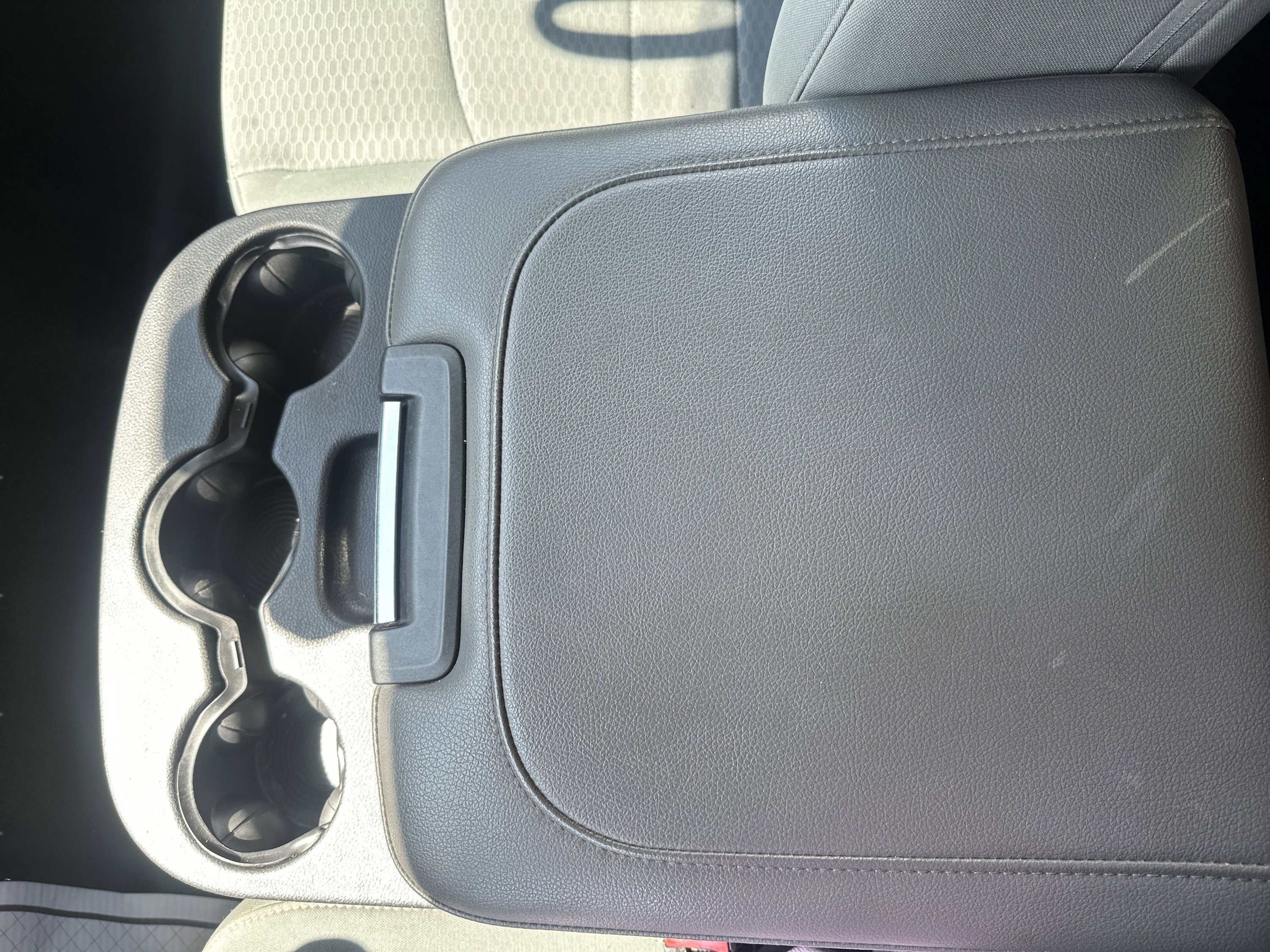 Used 2018 RAM 1500 Express image 18