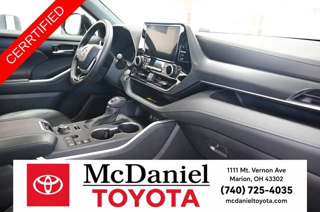 Certified 2025 Toyota Highlander XSE AWD/4WD image 15