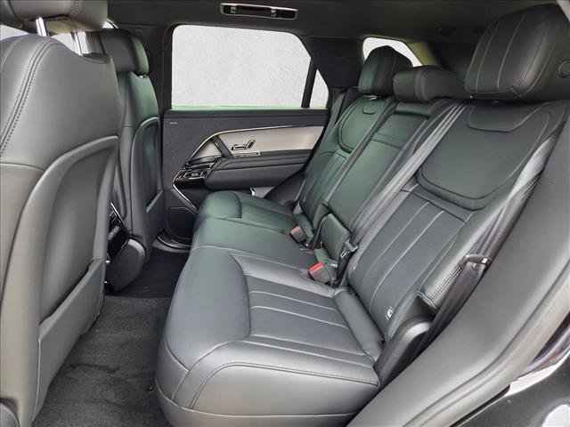 New 2026 Land Rover Range Rover Sport SE AWD/4WD image 16