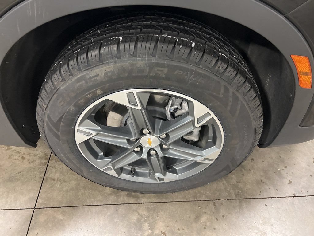 Certified 2025 Chevrolet Blazer LT AWD/4WD image 19