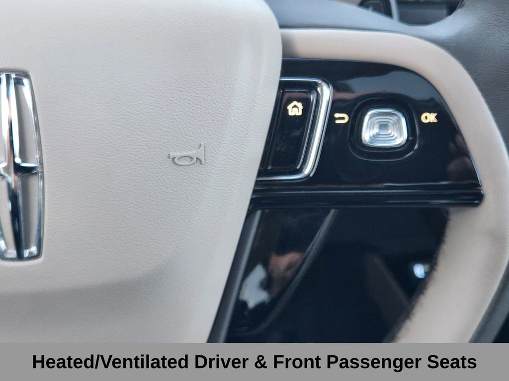 Used 2024 Lincoln Corsair Premiere w/ Equipment Group 101A image 24