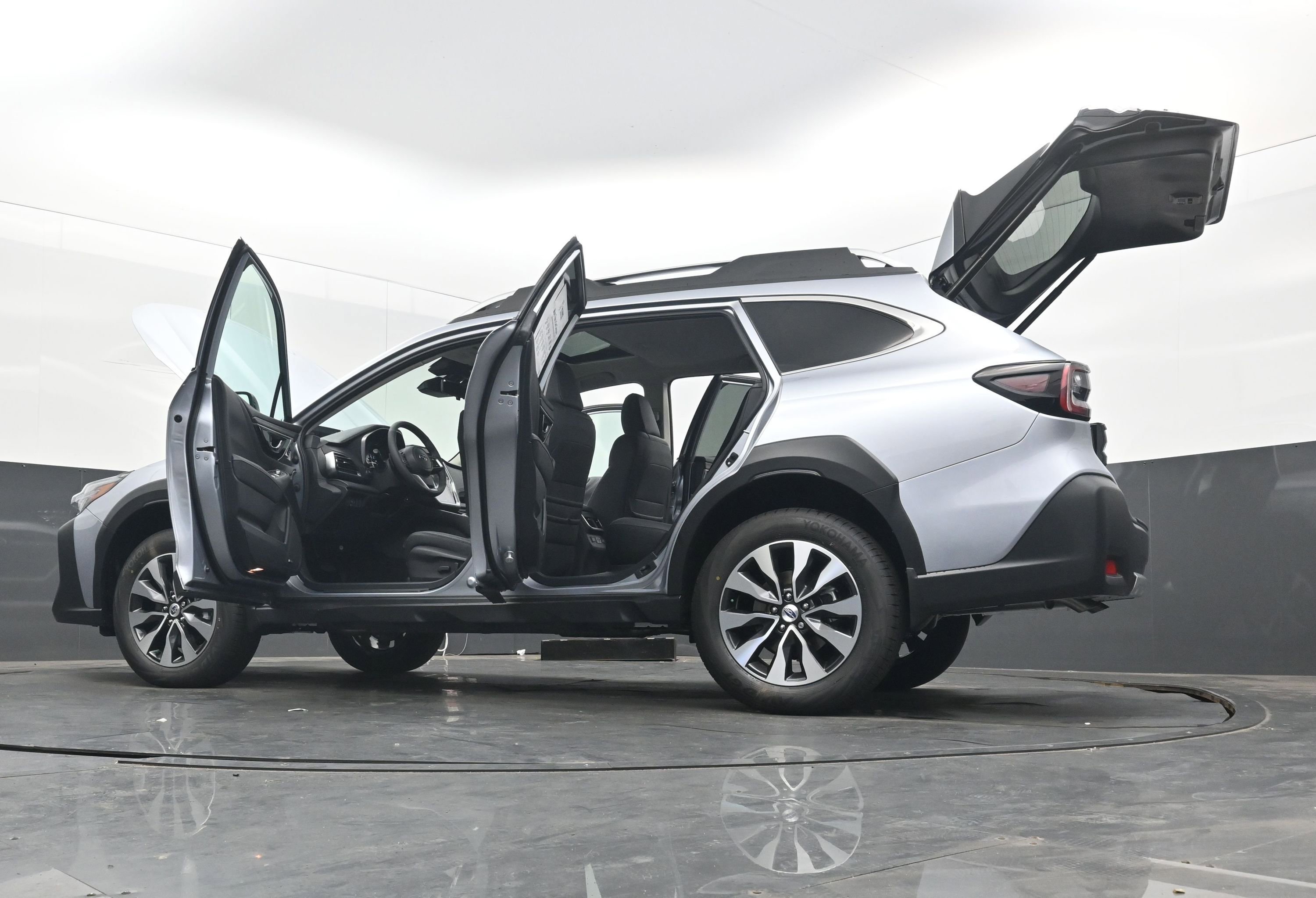 New 2025 Subaru Outback Touring XT image 43