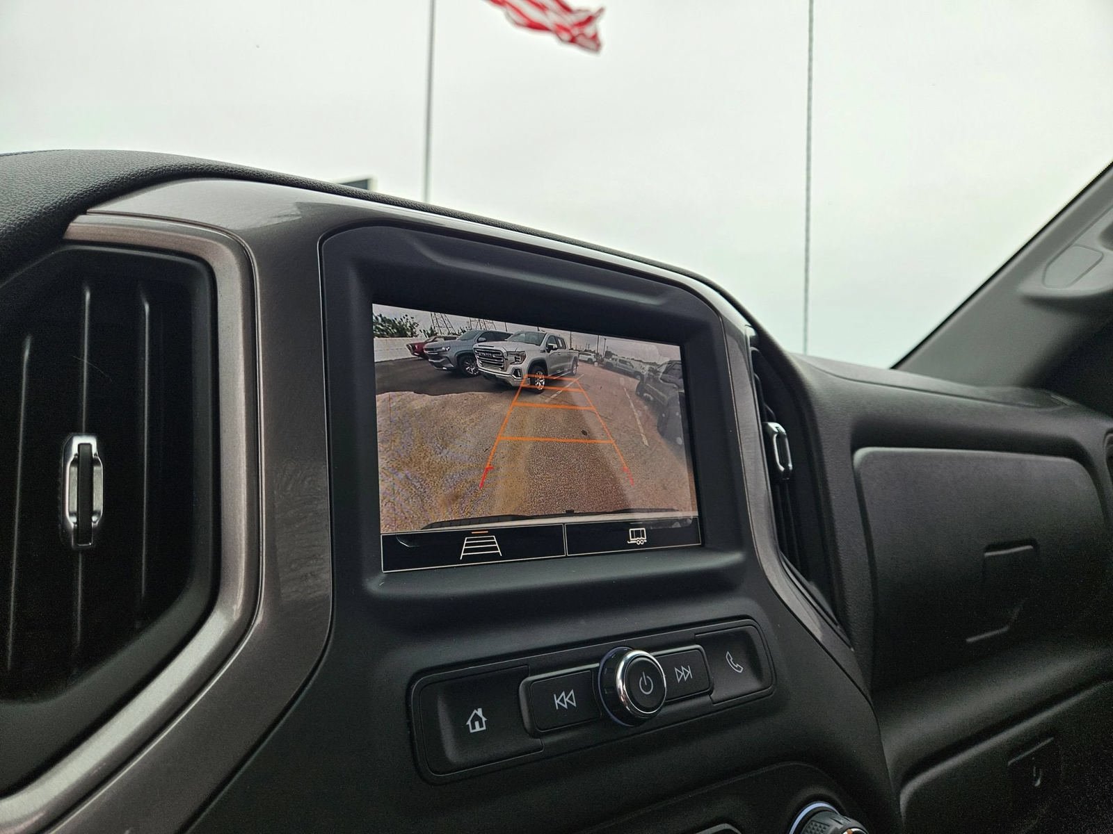 Used 2025 Chevrolet Silverado 1500 W/T w/ Trailering Package AWD/4WD image 16