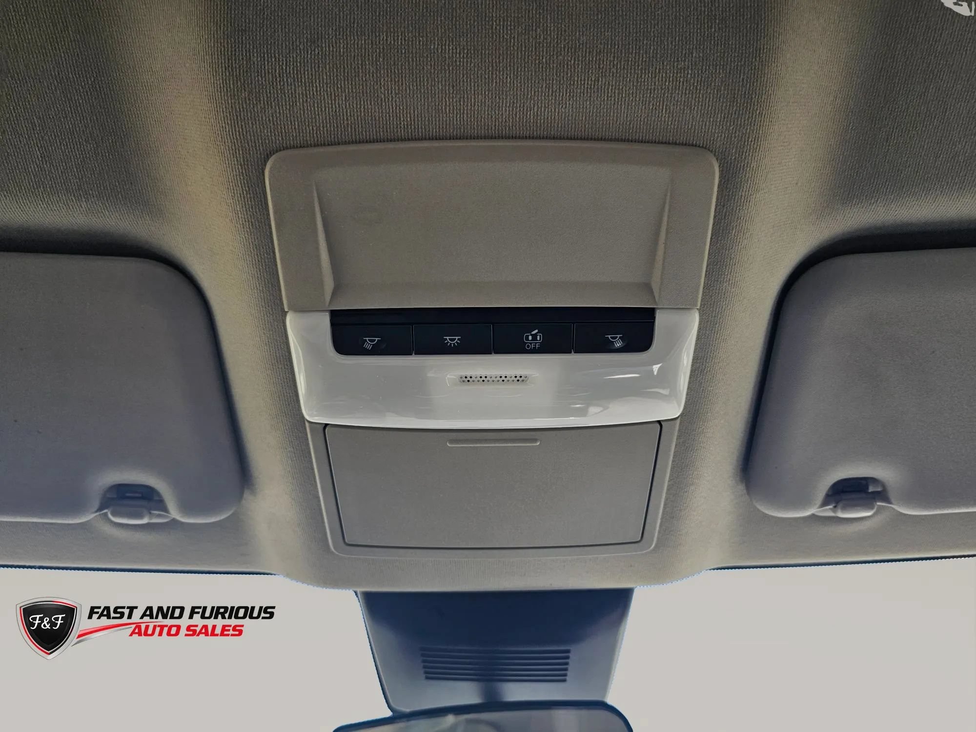 Used 2024 Nissan Sentra SV FWD image 32