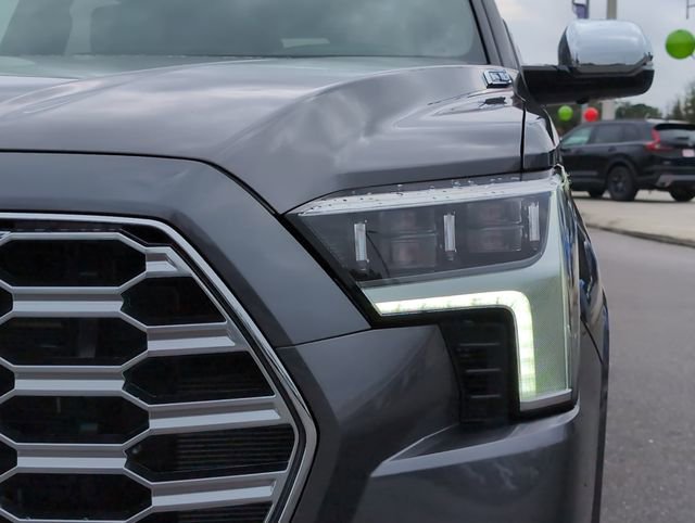 Used 2025 Toyota Sequoia Capstone image 37