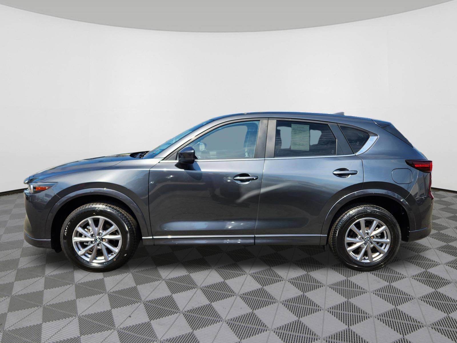 Certified 2024 MAZDA CX-5 AWD 2.5 S w/ Preferred Package image 5