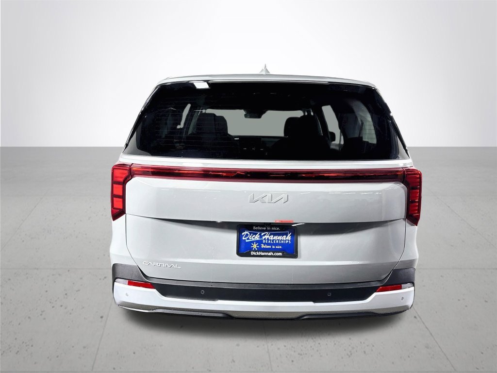 New 2027 Kia Carnival LX FWD image 7